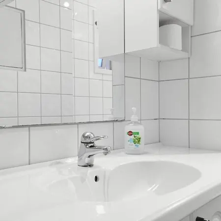 Private Room, Double Bed, Quiet And Central. Sm42 Apartment Bergen